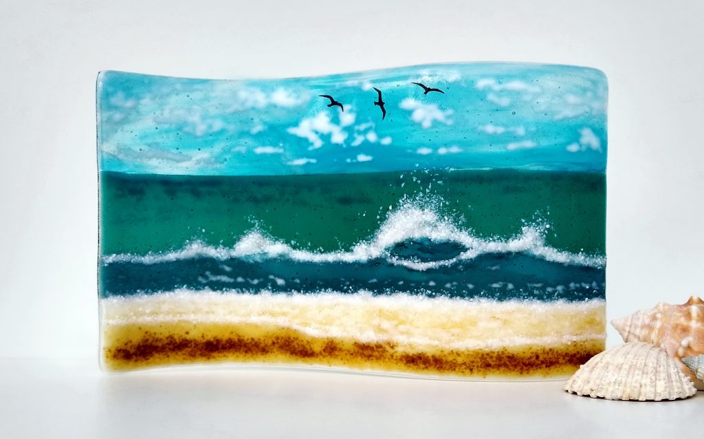 jewel glass incoming tide wave